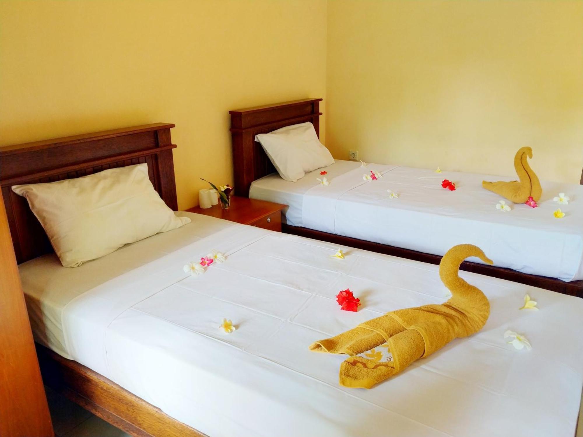 Asih Homestay Пемутеран Экстерьер фото