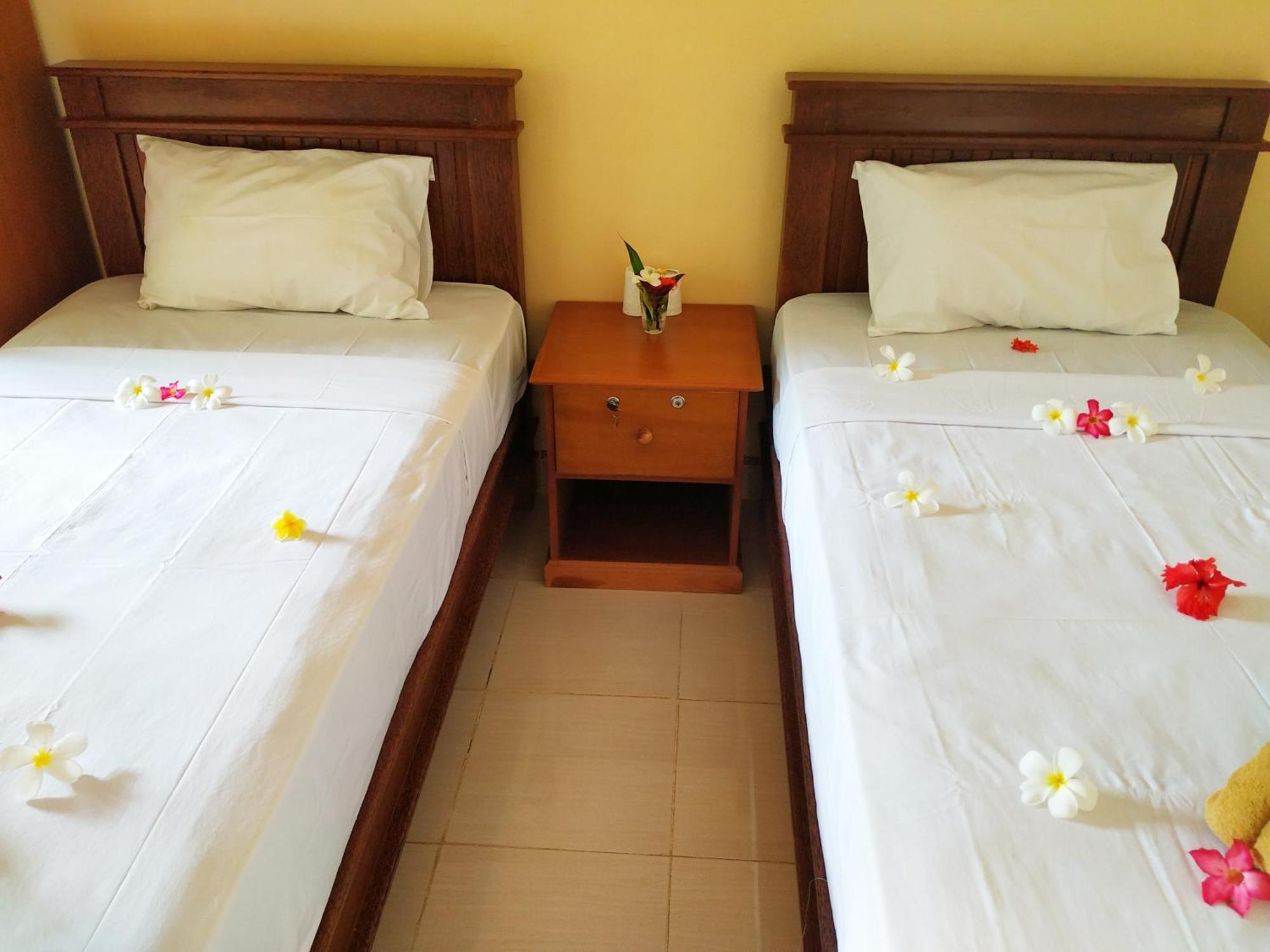 Asih Homestay Пемутеран Экстерьер фото